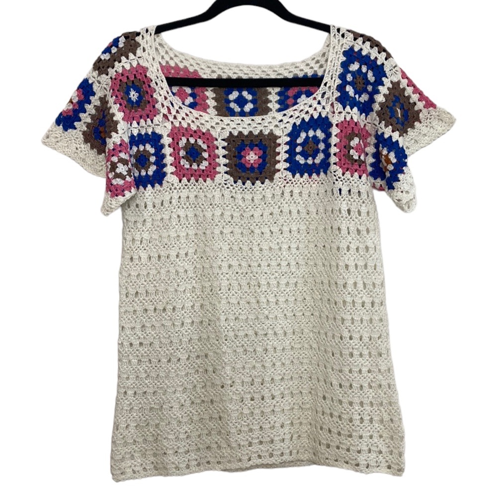 Handmade Top Womens Medium Ivory Pink Blue Short Sleeve Granny Square Boho